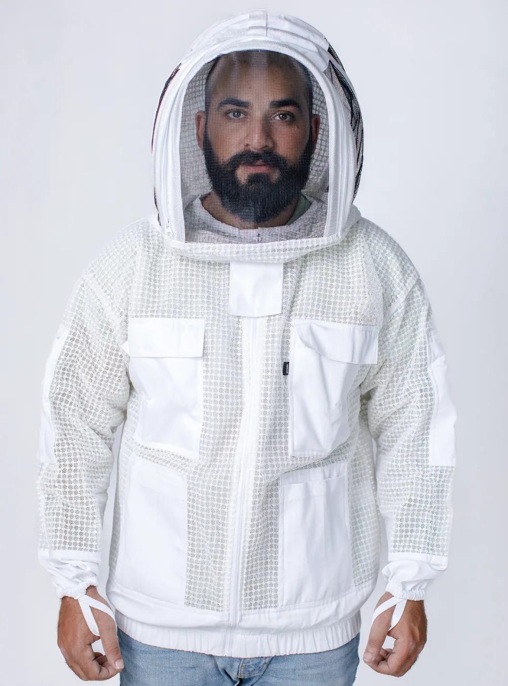 A pale jacket and dark veil - what do beekeepers wear for an ordinary inspection